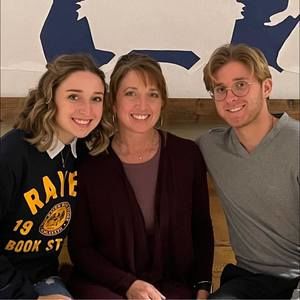 Meet your Posher, Andrea